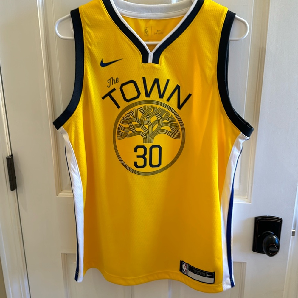 Golden State Warriors Curry Men’s Jersey Size L